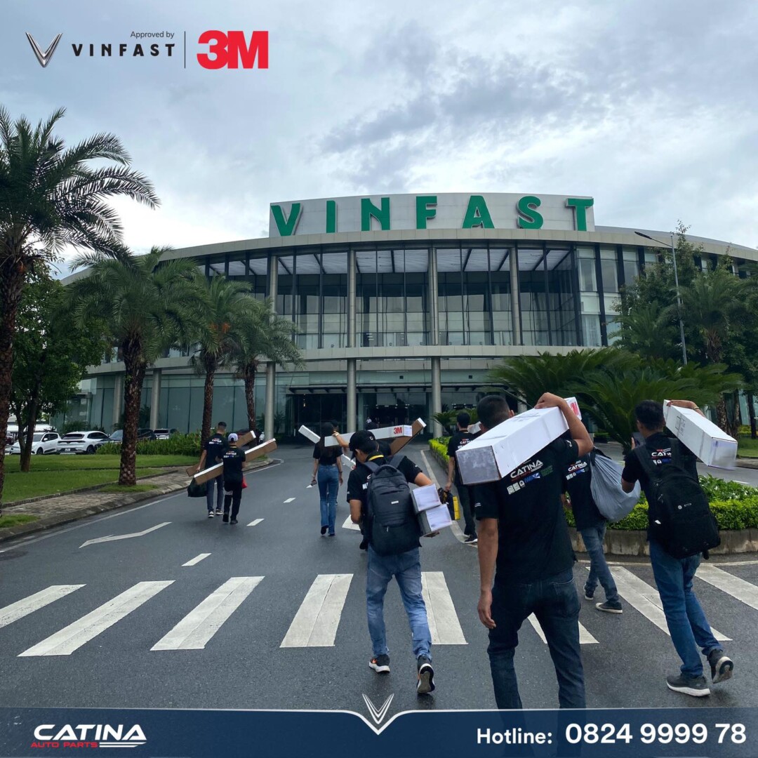 Dán Phim Cách Nhiệt Xe điện 1